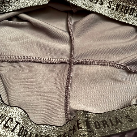 Victoria’s Secret Velvet Leggings - Picture 7 of 9